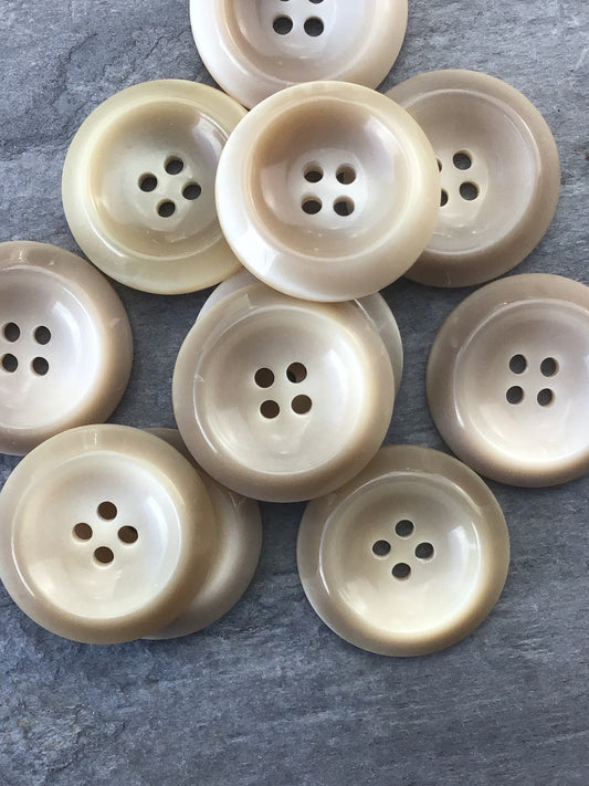 ITALIAN 1-1/8" Tan Beige Buttons / Vintage Sewing Button for Clothing / Coat & Jacket Buttons / Designer Decorative Buttons 692