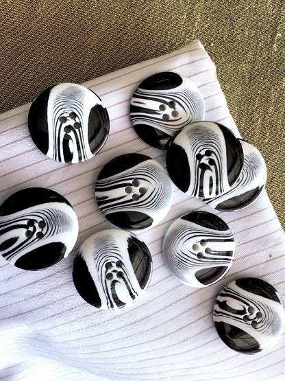 BLACK WHITE Zebra Print 4 Hole ITALIAN Buttons 1-1/8" (28mm) 44L Jacket Coat Buttons/ Wholesale Decorative Buttons 880