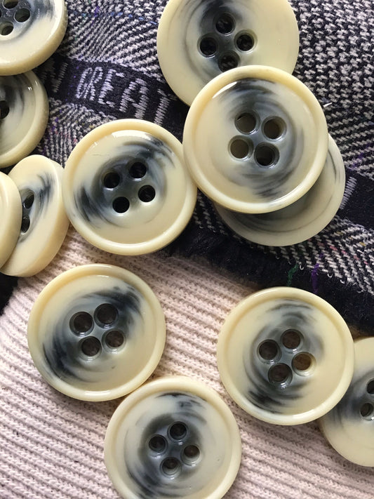 Premium Quality Coat Buttons ITALIAN VINTAGE Beige Grey 4 Hole Buttons 1-1/4" (32mm) 50L Jacket Buttons / Decorative Sewing Buttons 512