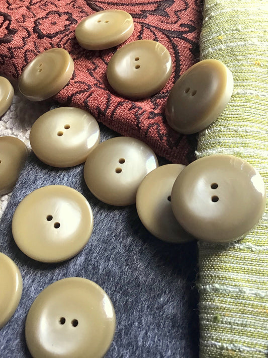 ITALIAN Pearl-like Tan Buttons VINTAGE Sewing Button for Clothing / Coat & Jacket Buttons 1-3/8" (35mm) 54L Designer Decorative Buttons 535