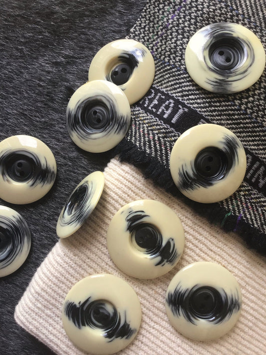 Black Eye IVORY ITALIAN VINTAGE Buttons for Coat and Jacket 1-3/8” / 35mm / 54L Sewing Buttons for Clothing / 2 Hole Decorative Buttons 502