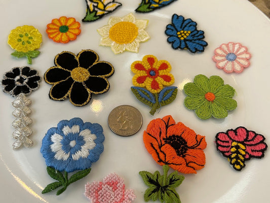 15 pieces FLORAL VINTAGE appliqués orange pink yellow blue silver lemon yellow black gold outline flower iron on Patches #11