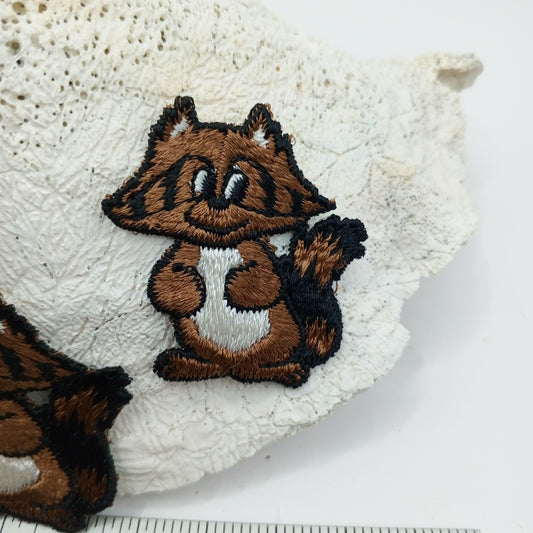 White black brown raccoon, sewing appliqué Patches #440