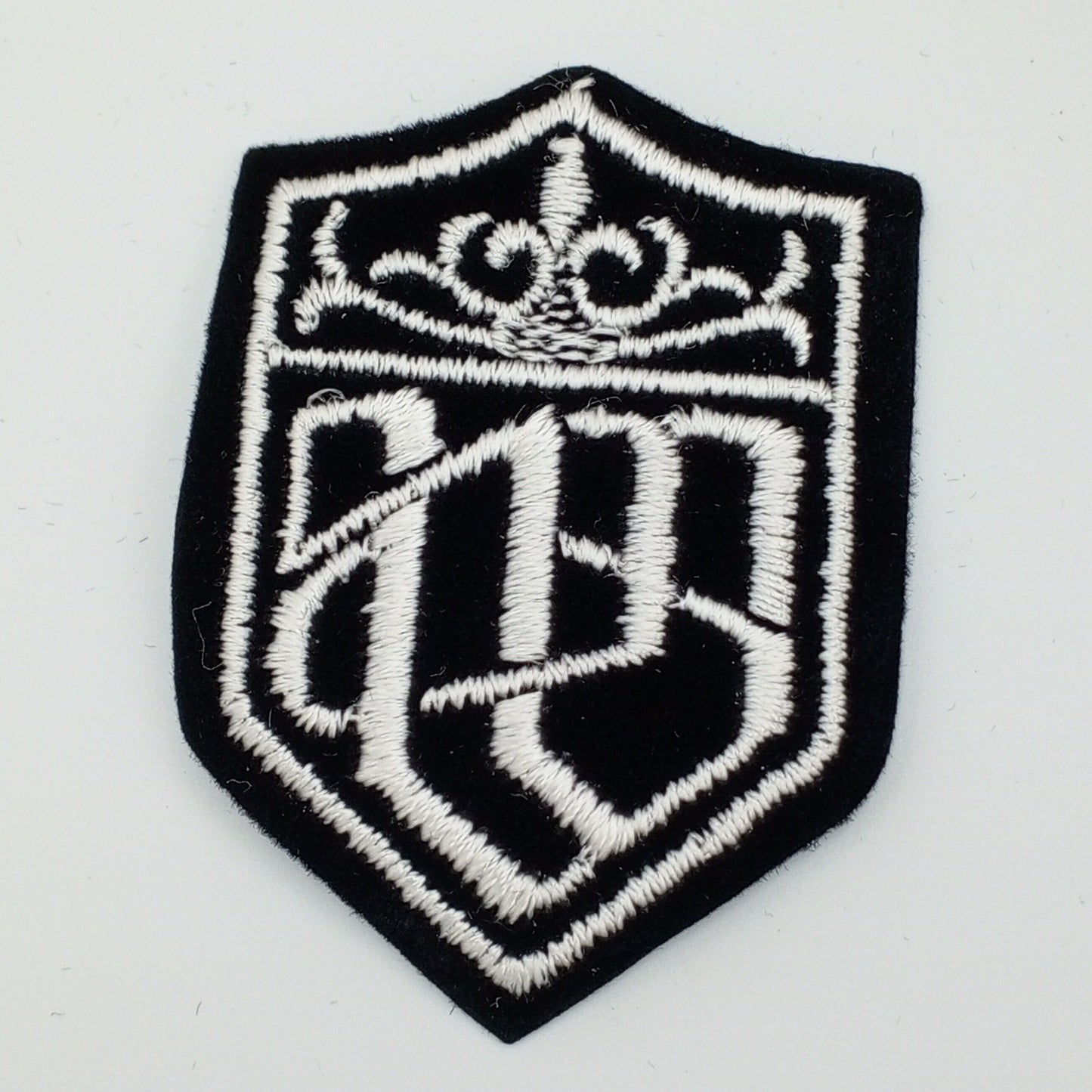 VINTAGE Badge Patches black White Embroidered Patch Iron on Appliques #730