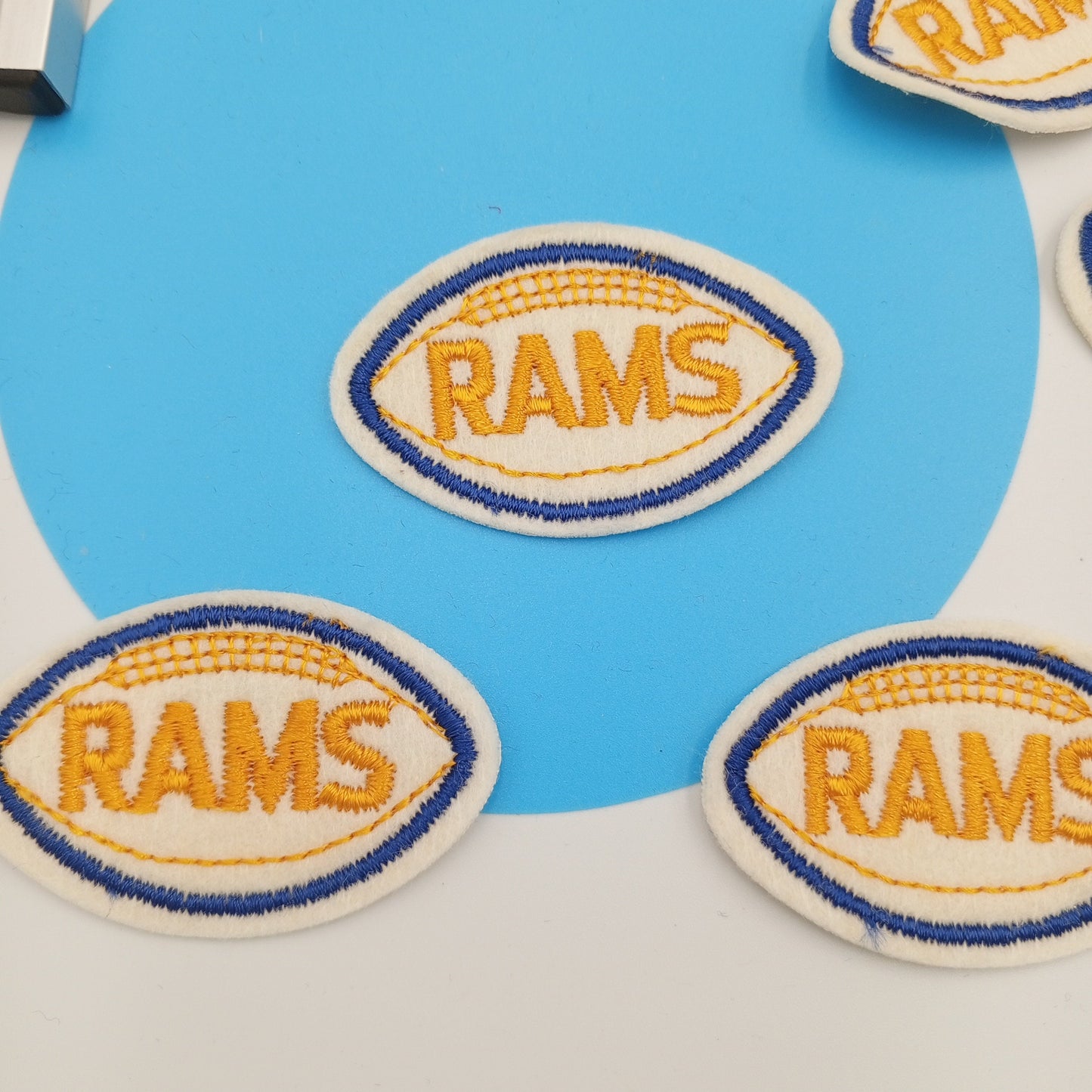 VINTAGE Badge Patches white yellow blue rams Embroidered Appliques #756