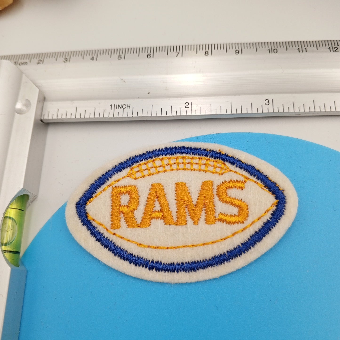 VINTAGE Badge Patches white yellow blue rams Embroidered Appliques #756