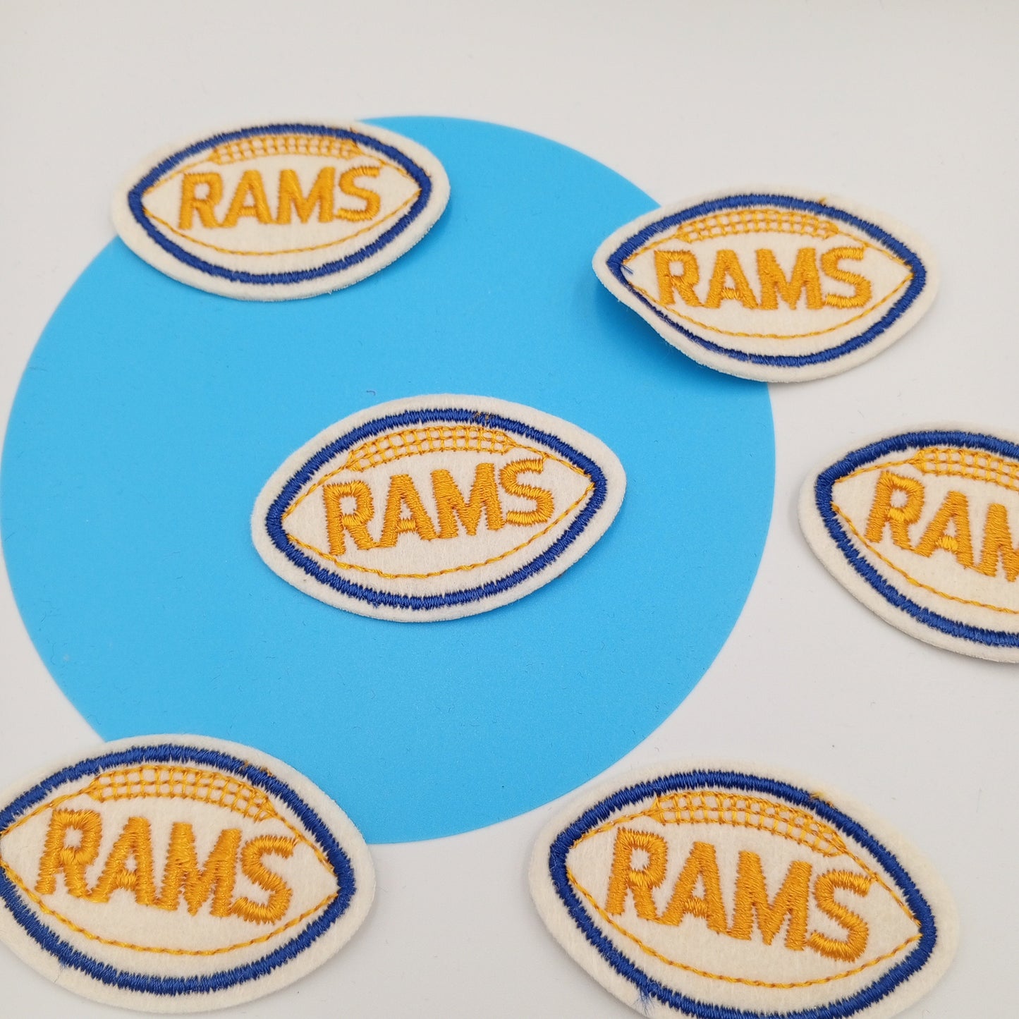 VINTAGE Badge Patches white yellow blue rams Embroidered Appliques #756