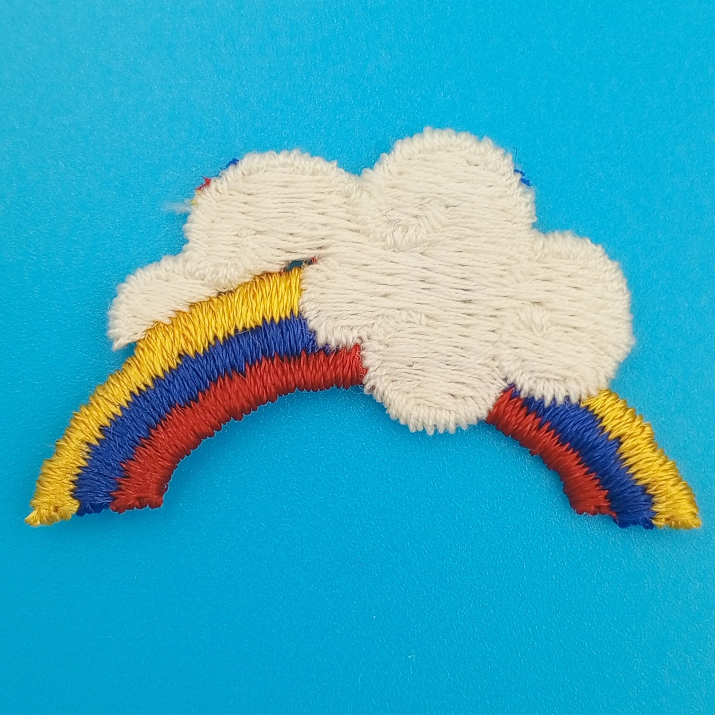 VINTAGE Rainbow Cloud Patches navy blue yellow red white Embroidered Appliques #931