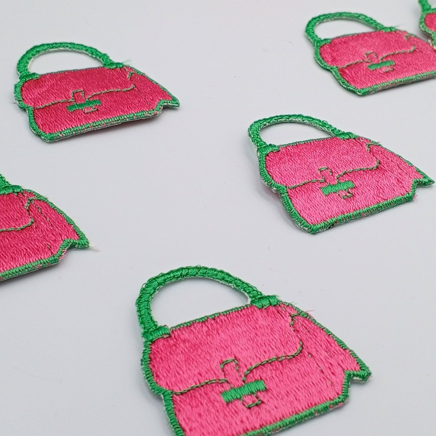 VINTAGE purse handbag Patches green pink Embroidered Appliques #934