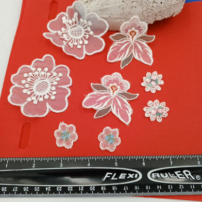 8 pieces FLORAL VINTAGE Lace appliques blue green white pink orange flower Patches #139