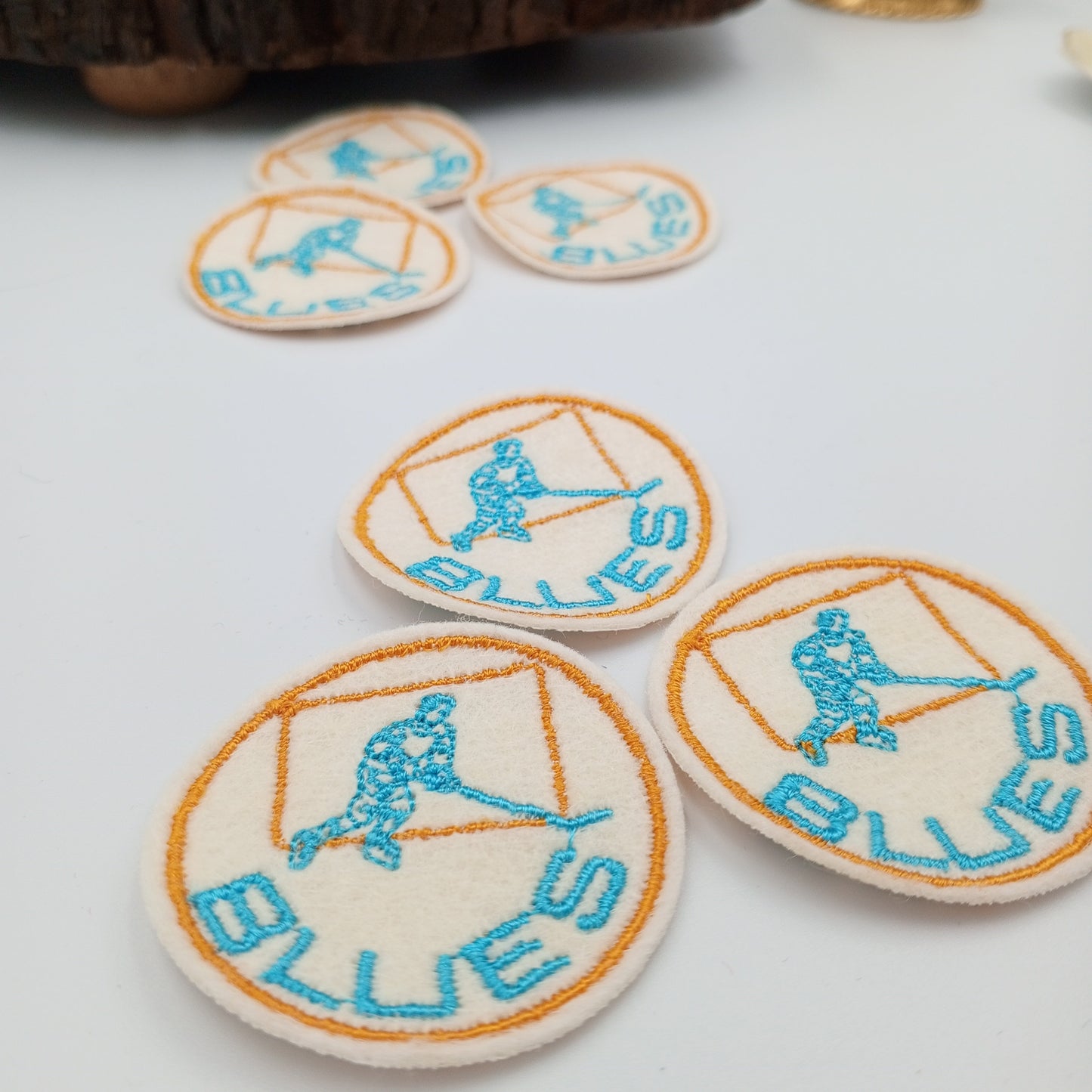 VINTAGE Badge Patches gold, off-white, turquoise BLUES Hockey Embroidered Appliques #747