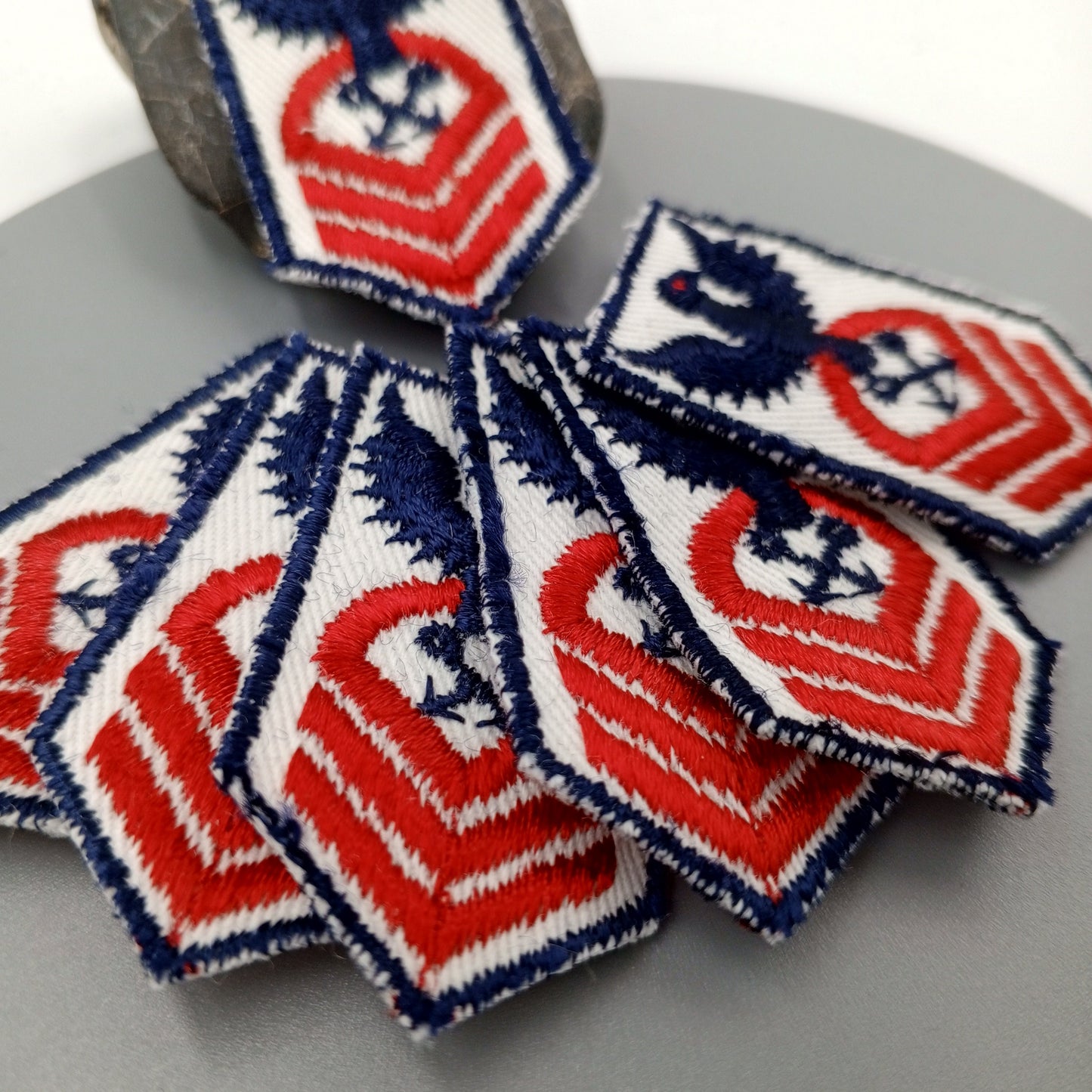 VINTAGE Navy Eagle Badge Patches white twill Red Embroidered patch Appliques #717