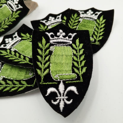 VINTAGE Badge Patches black, white Crown Olive green embroidered Scroll Patch Appliques #714