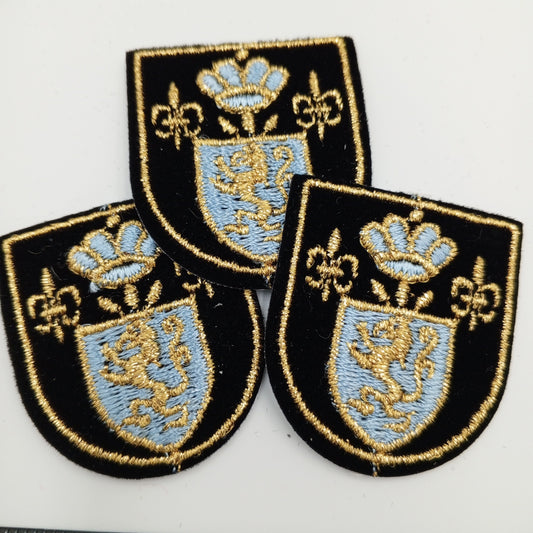 VINTAGE Badge Patches black Metallic gold Crown Lion light blue Embroidery Appliques #702