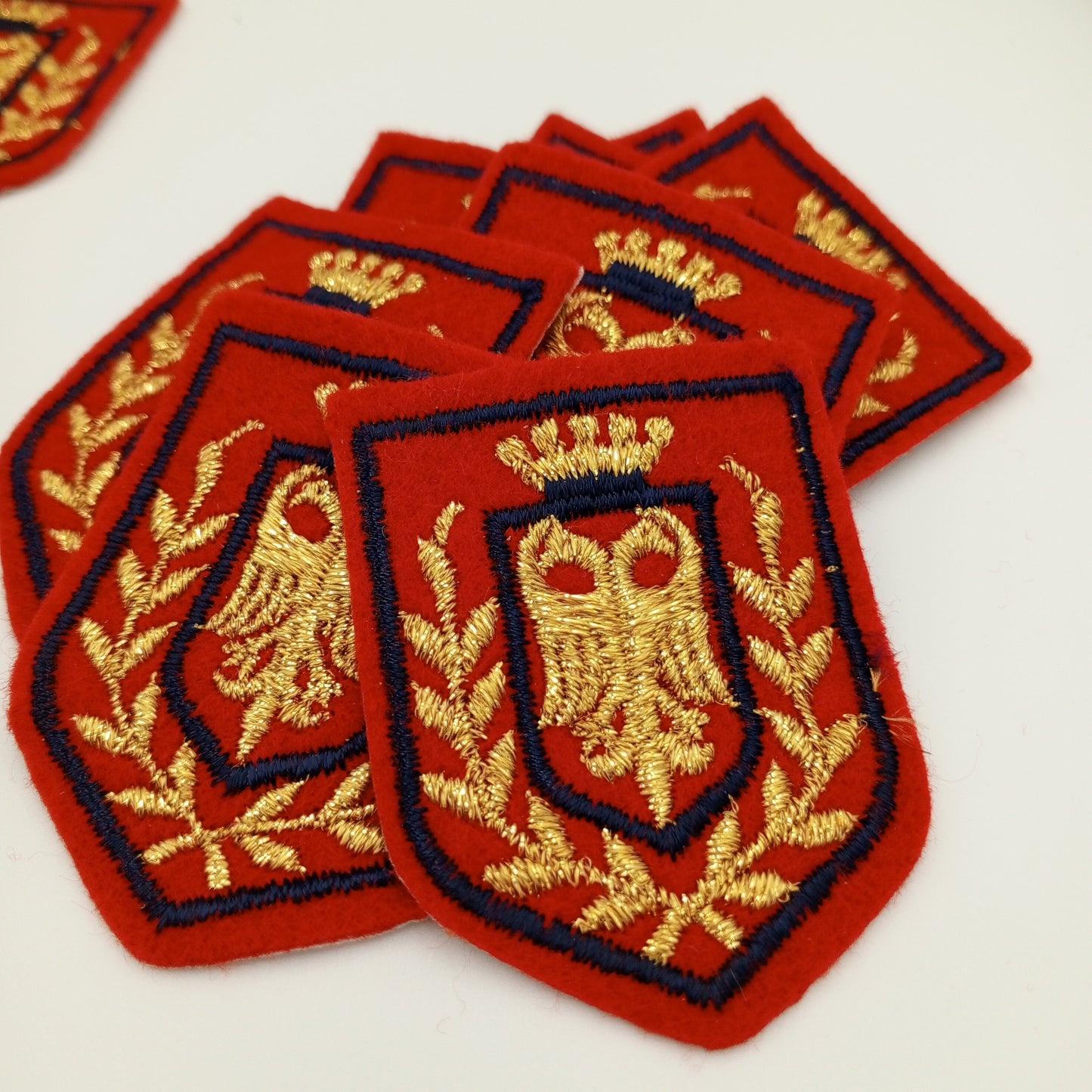 VINTAGE Red Badge Patches navy metallic gold Crown Embroidery Patch Appliques #701