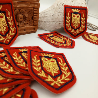 VINTAGE Red Badge Patches navy metallic gold Crown Embroidery Patch Appliques #701