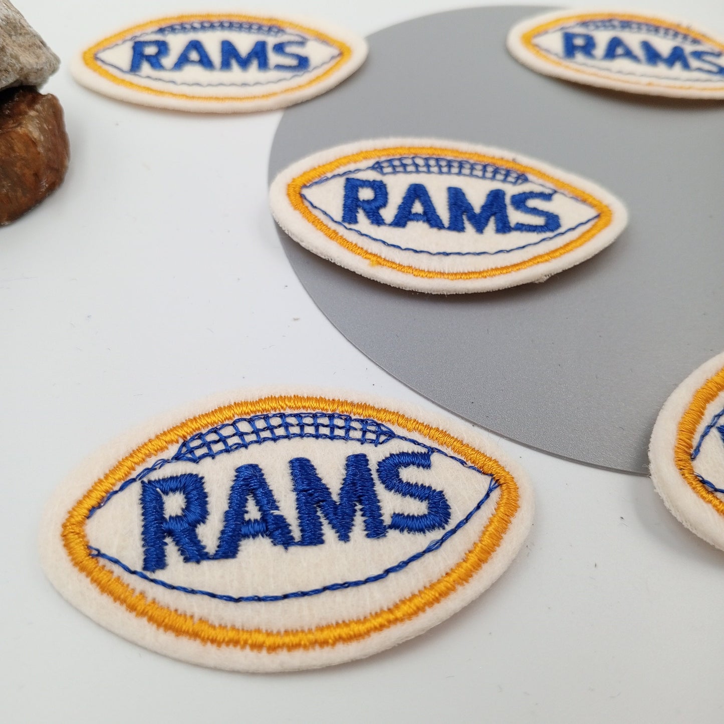 VINTAGE Badge Patches white yellow blue rams Embroidered Appliques #755