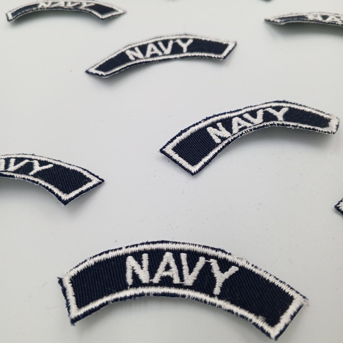 VINTAGE Badge Patches white navy, Embroidered Appliques #757