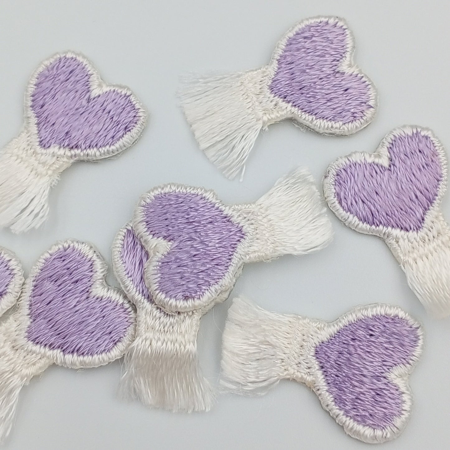 Lovely Cute White Fringe Lavender Heart Appliques VINTAGE Iron on Patches #653